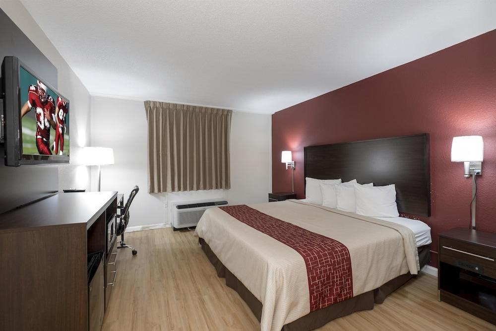 Motel Red Roof - Papermill Road Knoxville